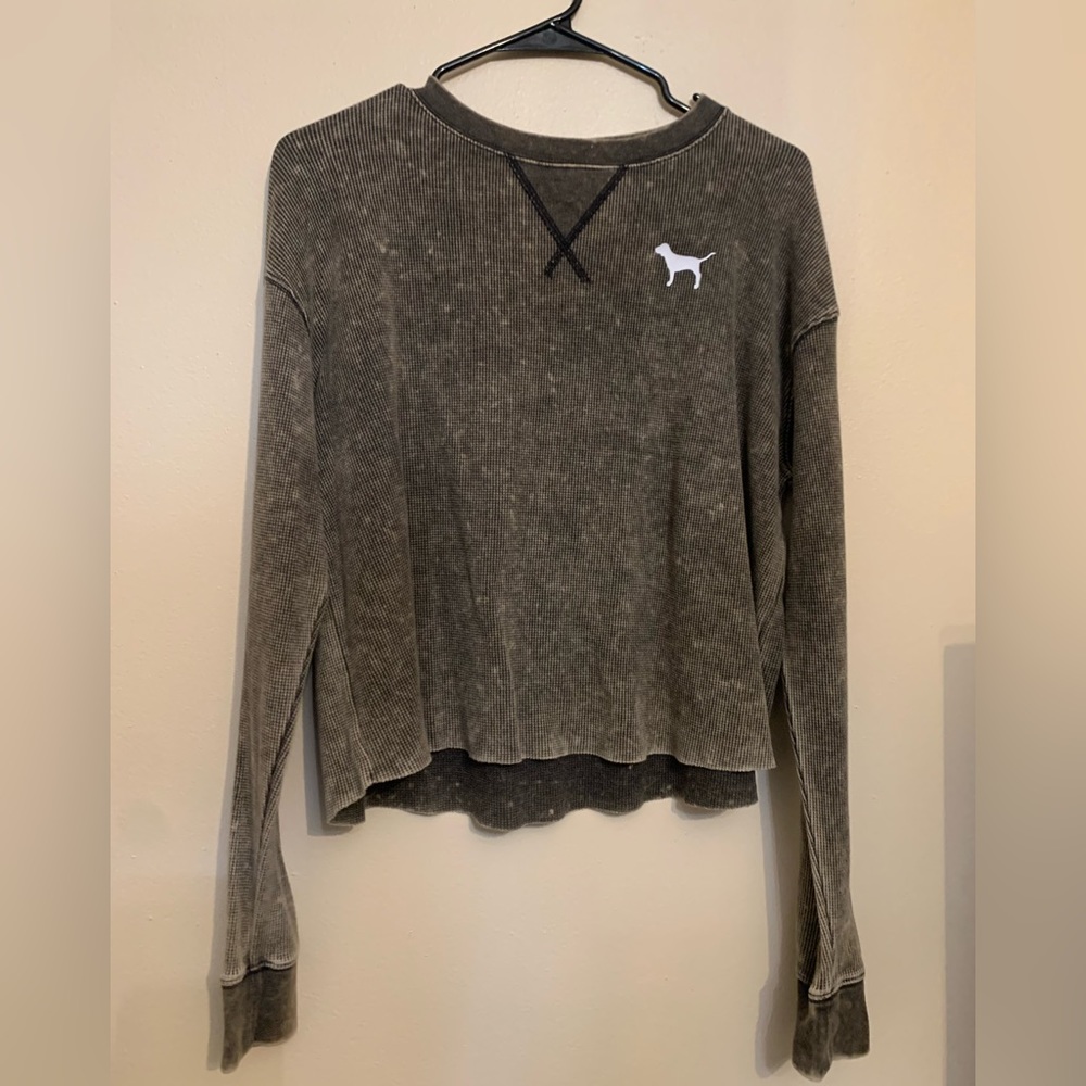 PINK Green Long Sleeve Tee